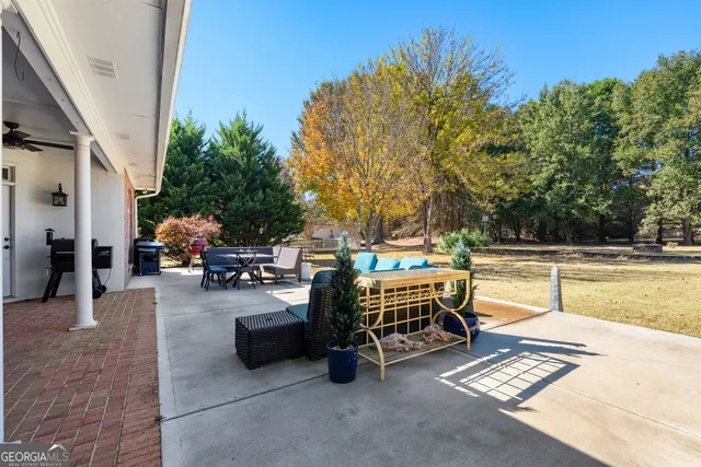 $649,000 | 155 Youngs Circle, Fayetteville, GA 30215