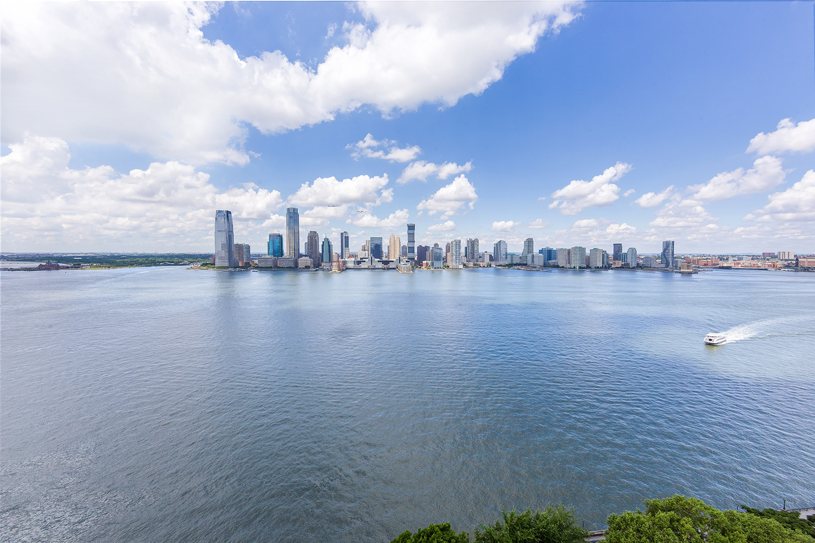20 River Terrace, Unit 26B Manhattan, NY 10282 - Photo 37 of 39 Gallery Image 37