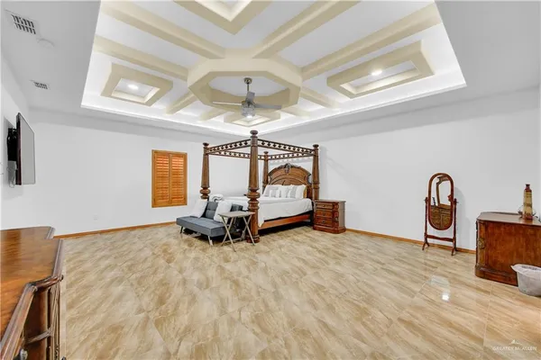 a view of a livingroom with furniture