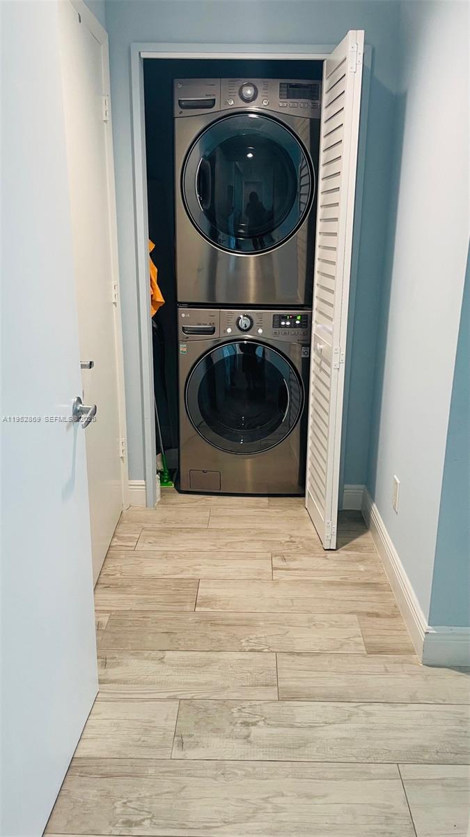 2475 Brickell Avenue, Unit 1704 Miami, FL 33129 - Photo 8 of 8