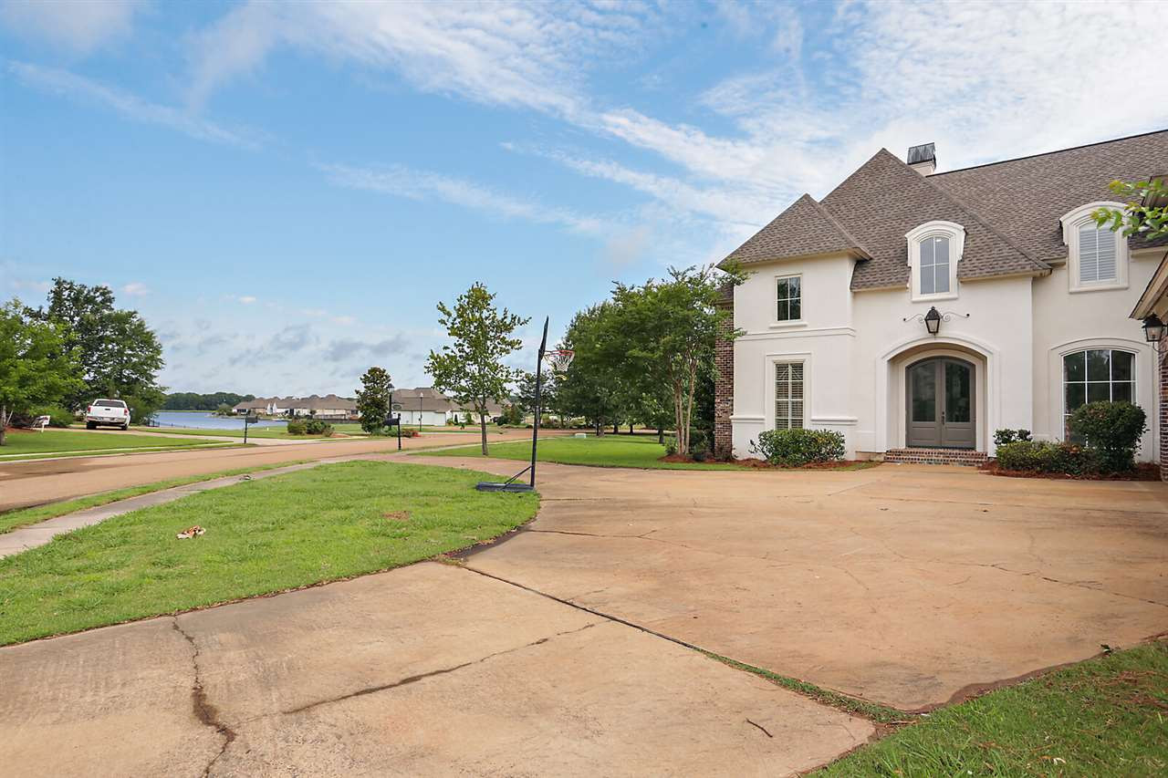 100 Camden Ridge Madison, MS 39110 - Photo 4 of 37 Photo 4