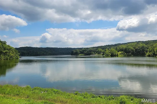 $99,000 | 12775 Pawnee Trail, Ste. Genevieve, MO 63670