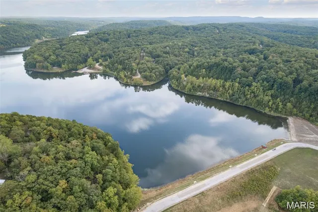 $99,000 | 12775 Pawnee Trail, Ste. Genevieve, MO 63670