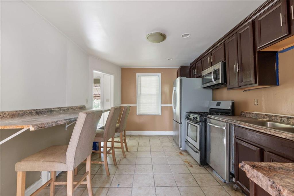 485 Pierson Run Road Pittsburgh, PA 15239 - Photo 5 of 27