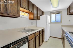 1090 Fontmore Road, Unit D Colorado Springs, CO 80904 - Photo 8 of 21