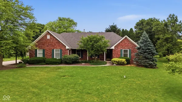 $410,000 | 3343 South Rosewind Drive, New Palestine, IN 46163