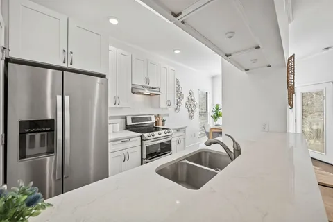 $225,000 | 6501 Columbia Oaks Court, Unit D8, Austin, TX 78759