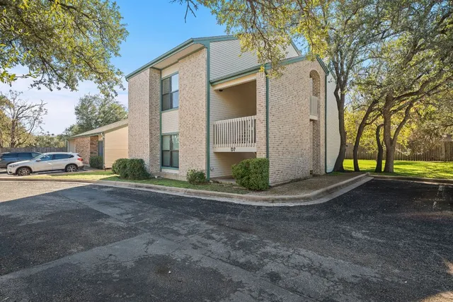 $225,000 | 6501 Columbia Oaks Court, Unit D8, Austin, TX 78759