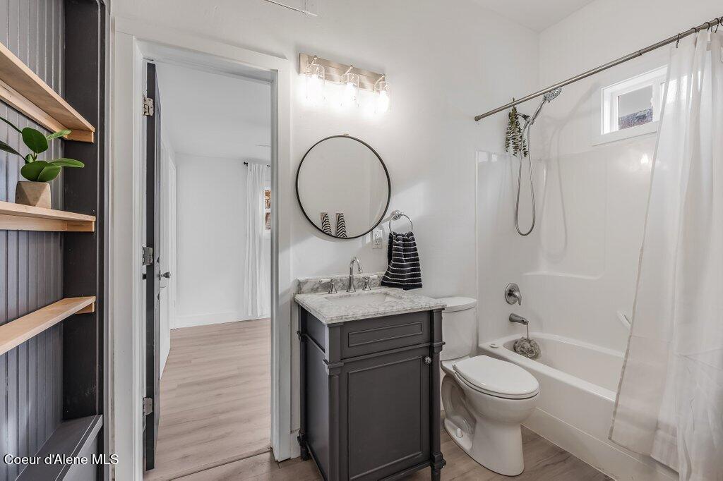 836 6th Street Coeur D'Alene, ID 83814 - Photo 24 of 28 Bathroom