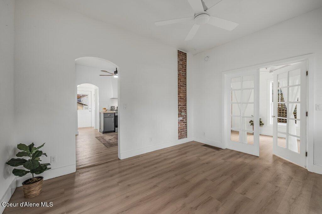 836 6th Street Coeur D'Alene, ID 83814 - Photo 9 of 28 Living Room2