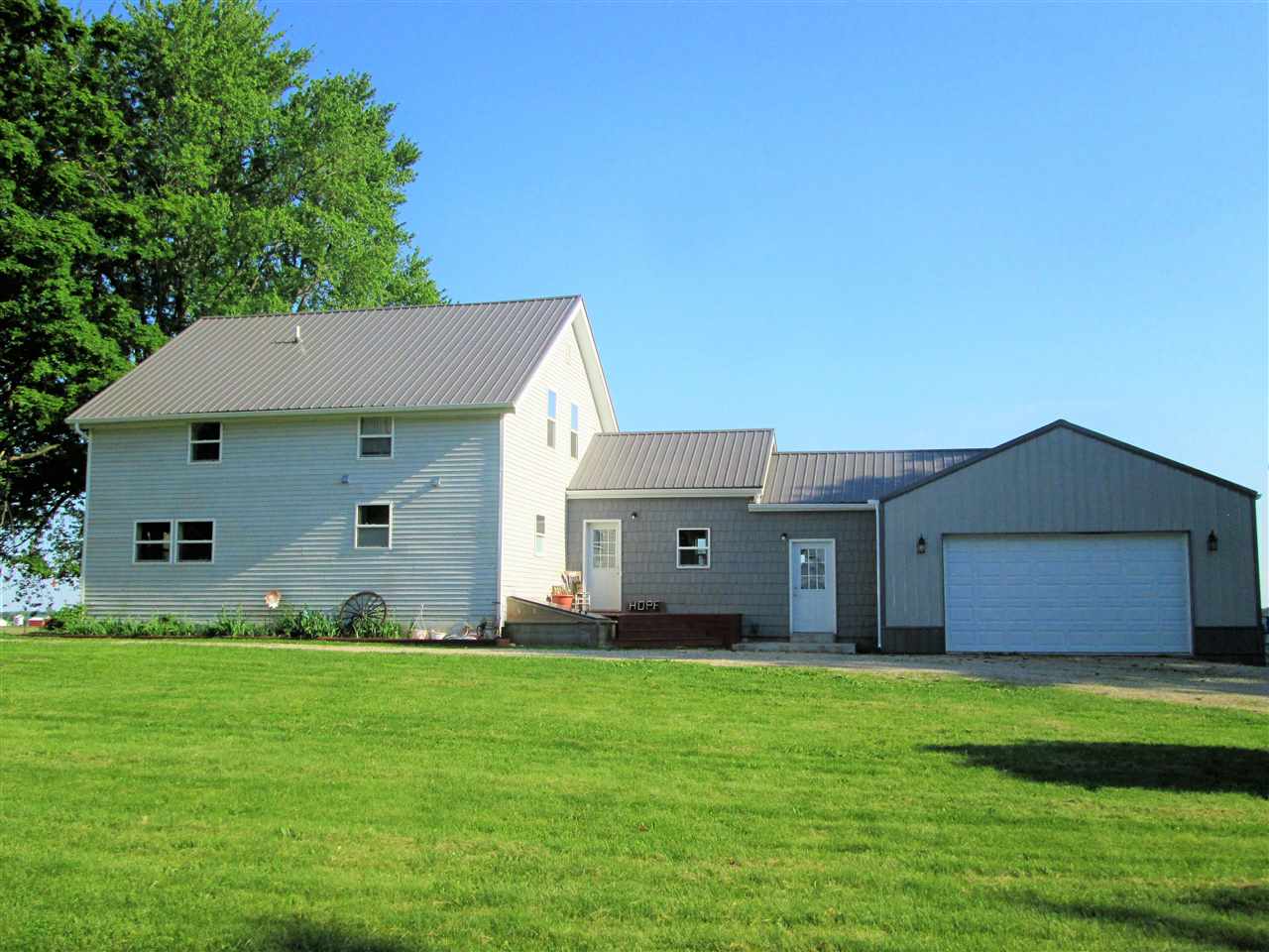 4251 15th Road Bourbon, IN 46504 - Photo 1 of 26