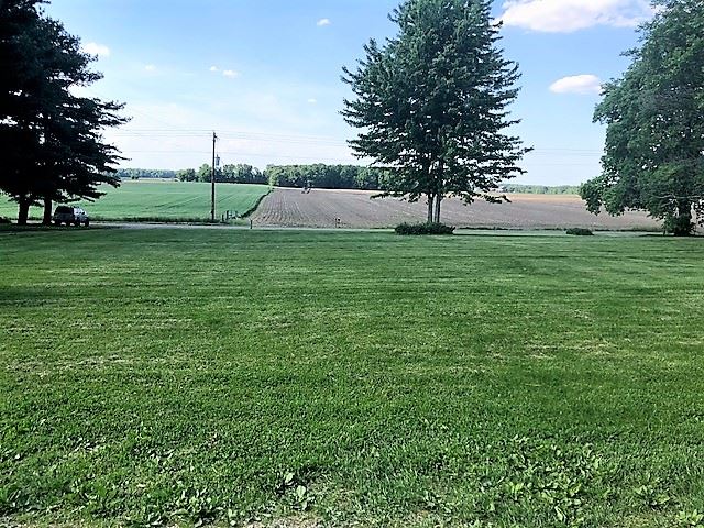 4251 15th Road Bourbon, IN 46504 - Photo 9 of 26