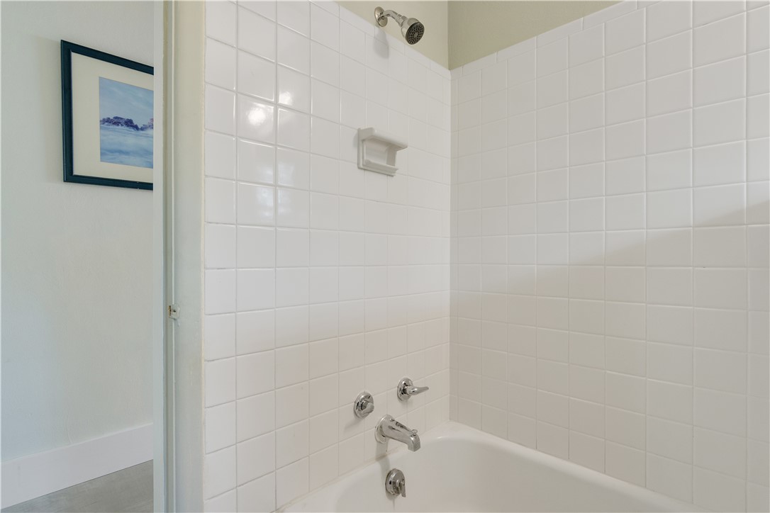 618 Holly Road Vero Beach, FL 32963 - Photo 21 of 36