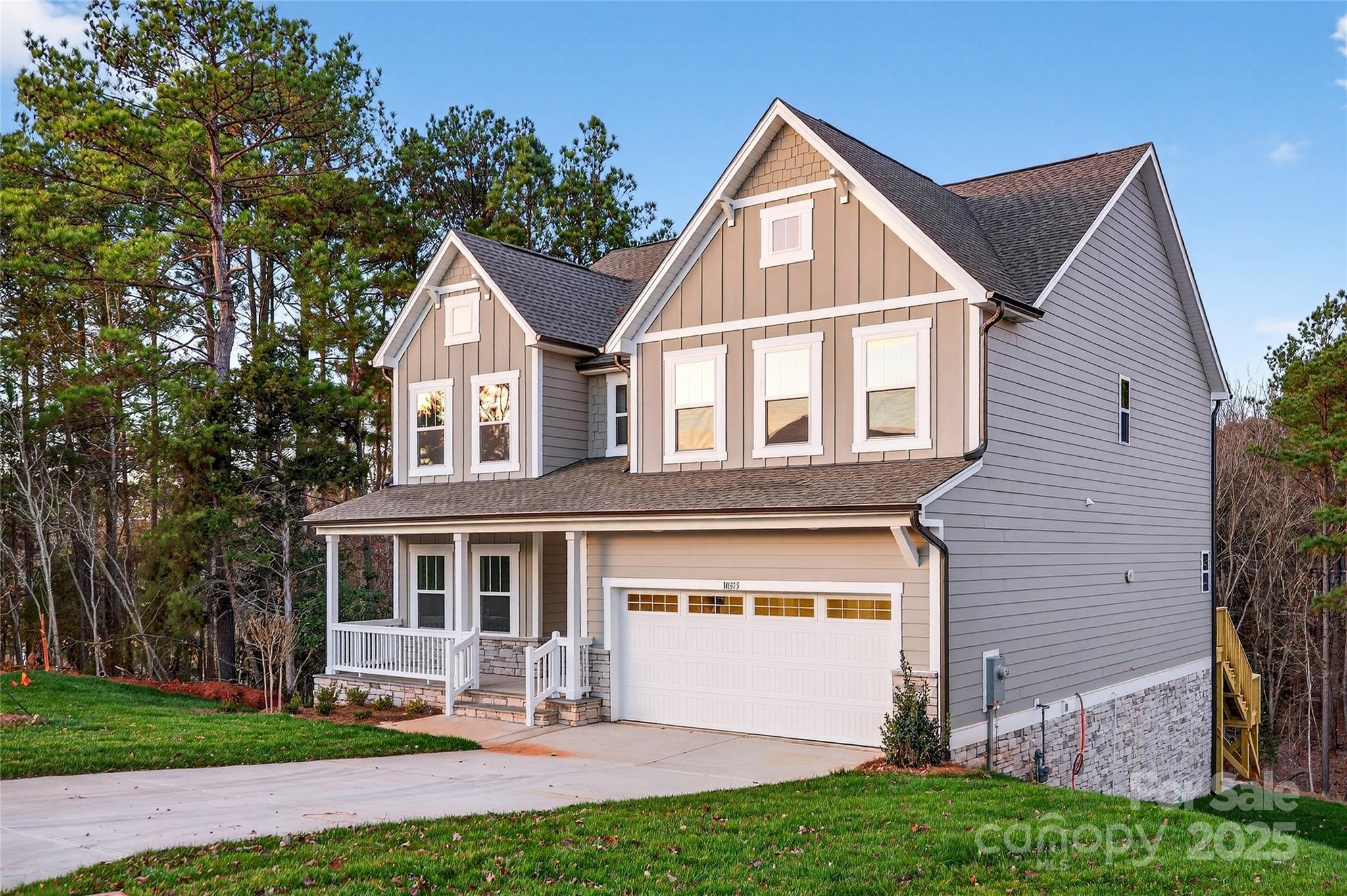 10315 Lakeshore Drive, Unit 89 Lancaster, SC 29720 - Photo 2 of 43 a front view of a house with a yard