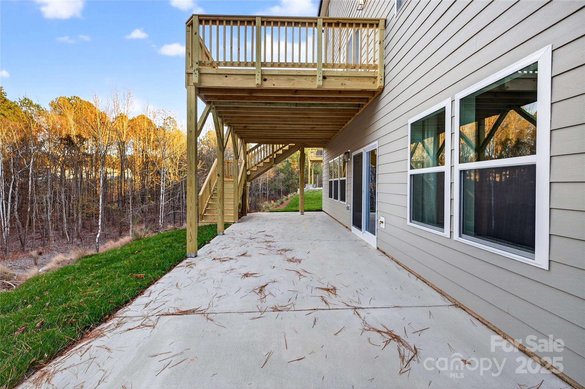 10315 Lakeshore Drive, Unit 89 Lancaster, SC 29720 - Photo 40 of 43 a view of a porch