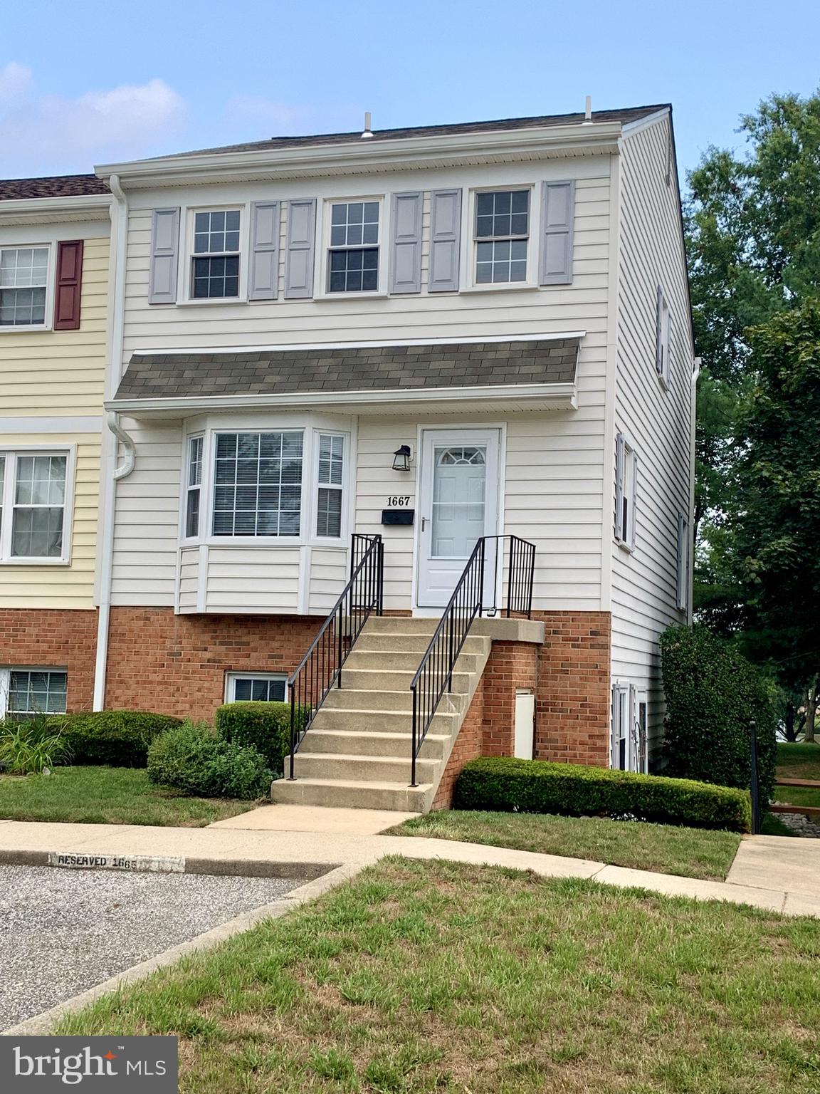 1667 Ridgely Court, Unit 178 Crofton, MD 21114 - Photo 2 of 33 End Unit w/Parking in Front