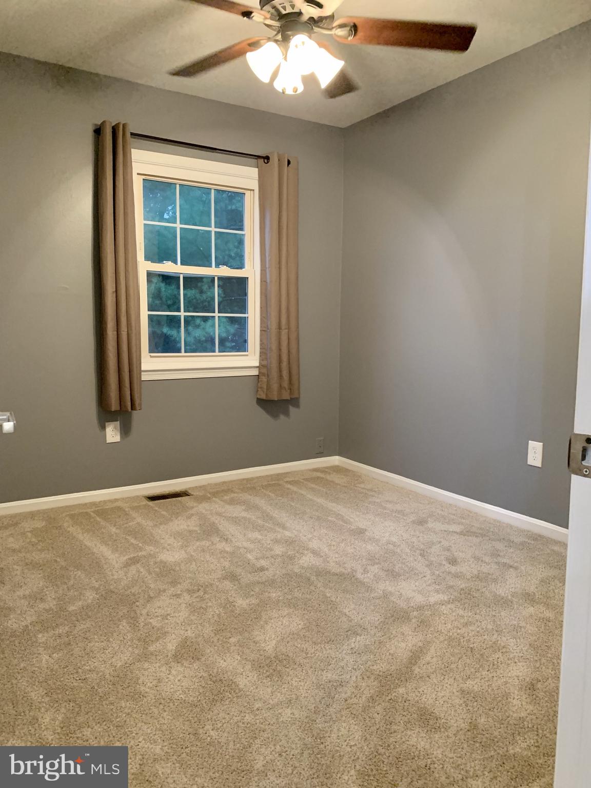 1667 Ridgely Court, Unit 178 Crofton, MD 21114 - Photo 19 of 33 Second Bedroom w/Ceiling Fan
