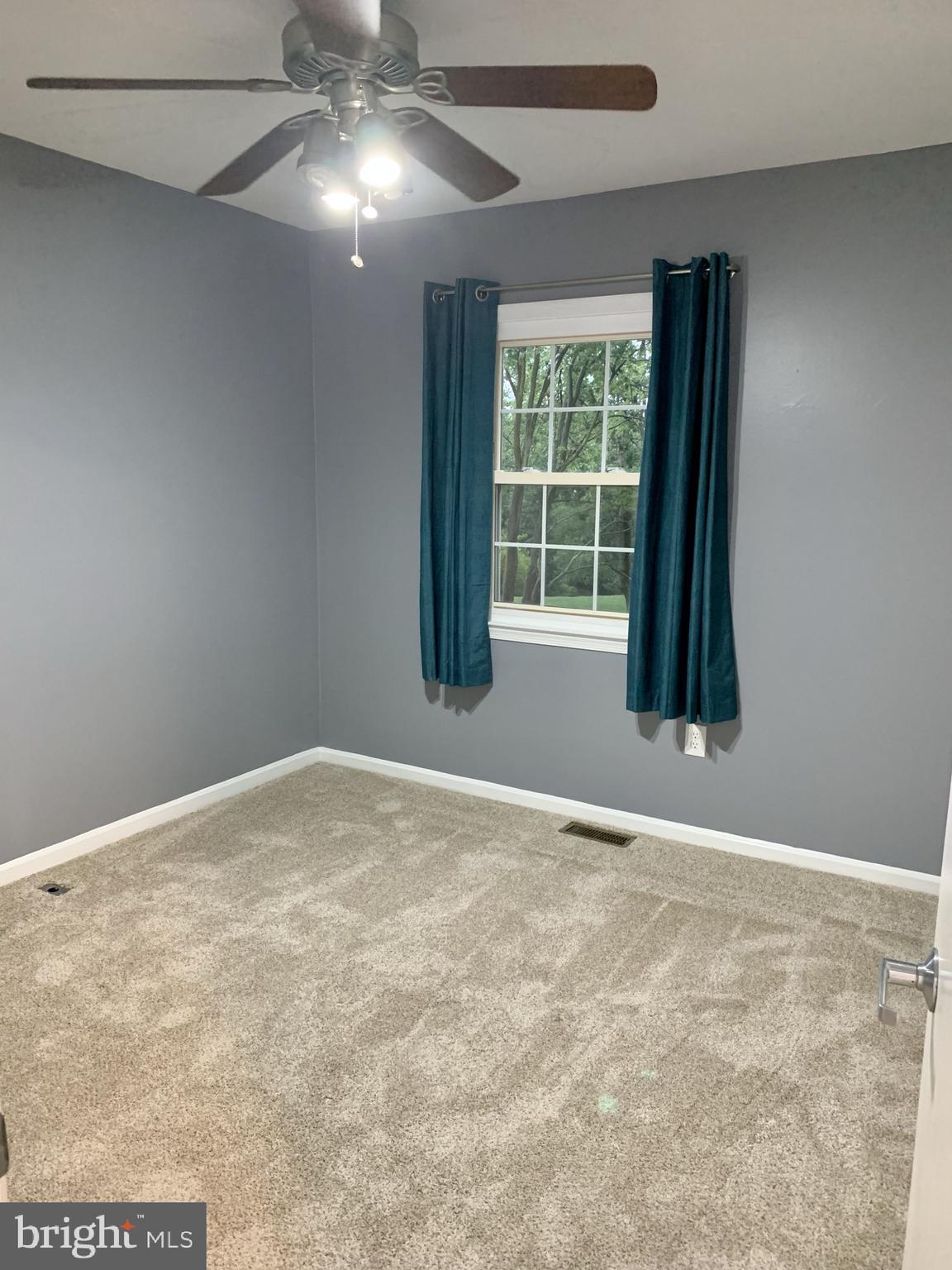 1667 Ridgely Court, Unit 178 Crofton, MD 21114 - Photo 21 of 33 Third Bedroom w/Ceiling Fan