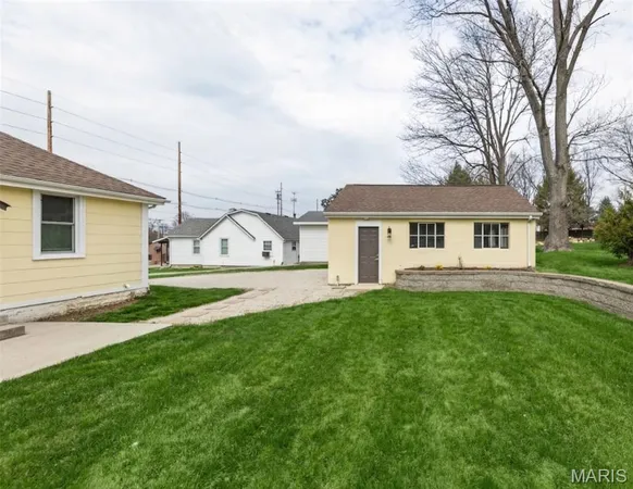 $200,000 | 418 South Main Street, Shiloh, IL 62269