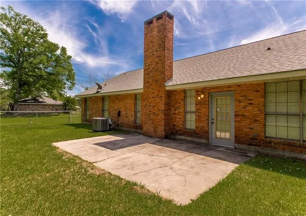 $195,000 | 301 Welch Drive, Bogalusa, LA 70427