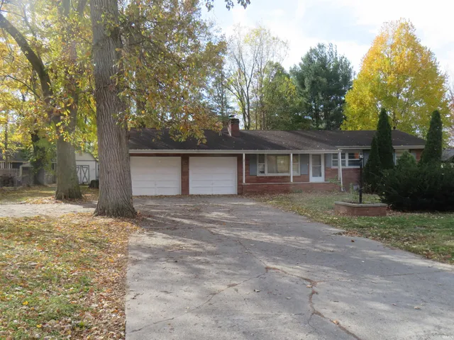 $159,900 | 311 Sherwood Forest Drive, Galveston, IN 46932