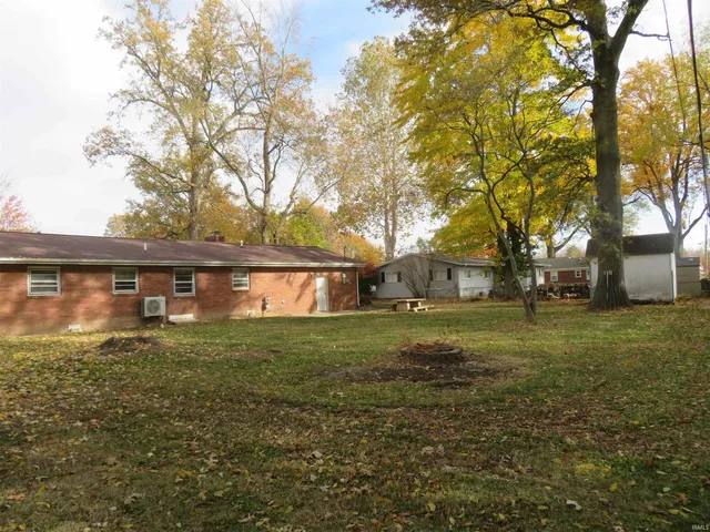 $159,900 | 311 Sherwood Forest Drive, Galveston, IN 46932