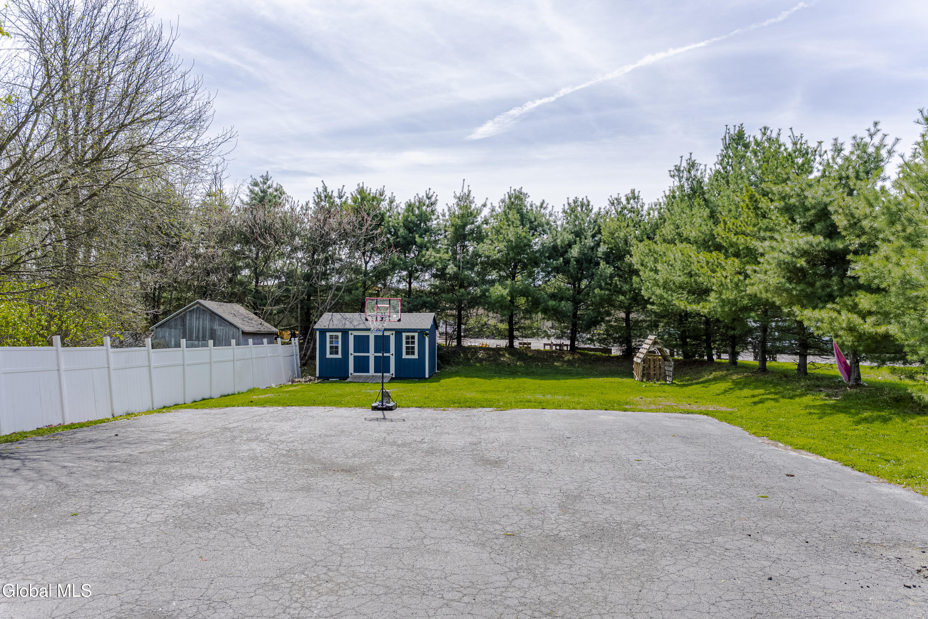 542 Hudson River Road Halfmoon, NY 12188 - Photo 49 of 51 542 Hudson River-6