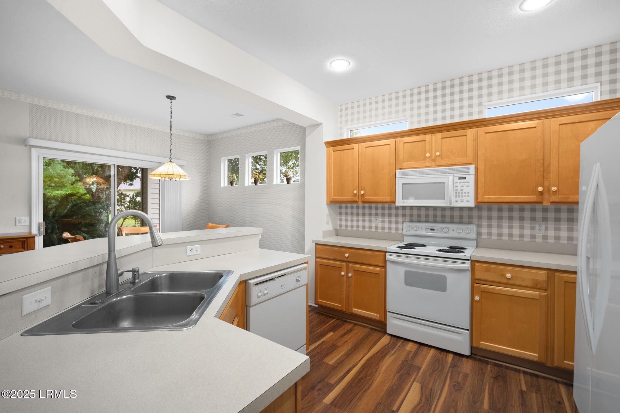 355 Hampton Place Bluffton, SC 29909 - Photo 12 of 28 25-web-or-mls-DSC00237