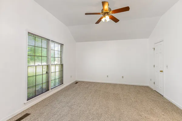 $375,000 | 408 Shawnee Drive, Columbia, TN 38401