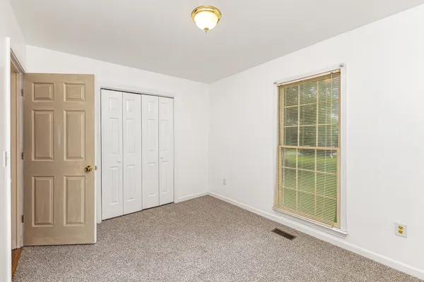 $375,000 | 408 Shawnee Drive, Columbia, TN 38401