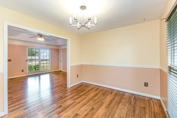 $375,000 | 408 Shawnee Drive, Columbia, TN 38401