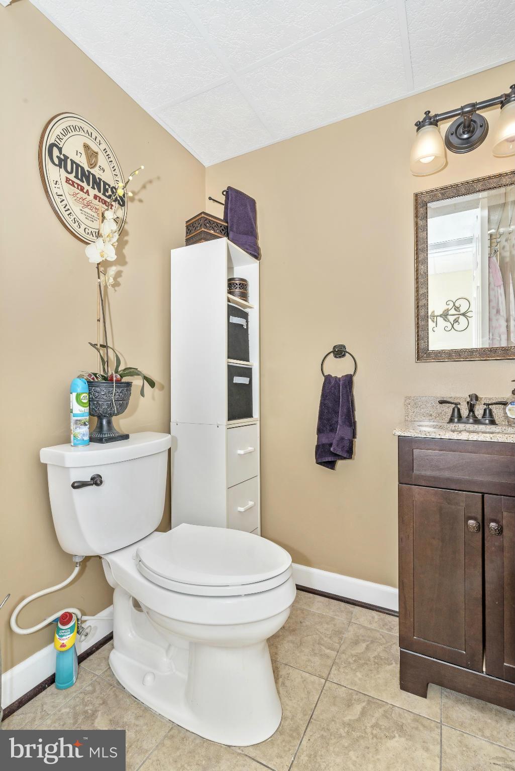 6711 West Lakeridge Road New Market, MD 21774 - Photo 27 of 30 Bath