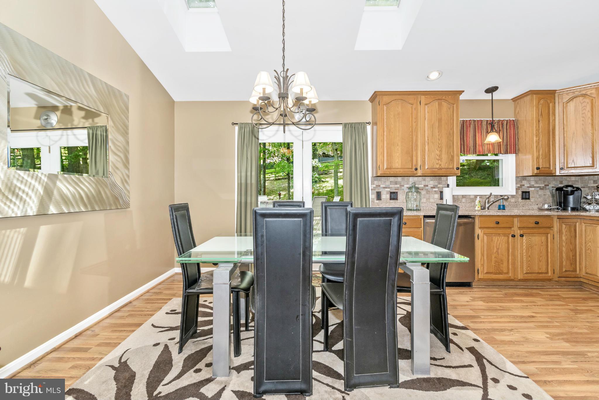 6711 West Lakeridge Road New Market, MD 21774 - Photo 10 of 30 Dining Room