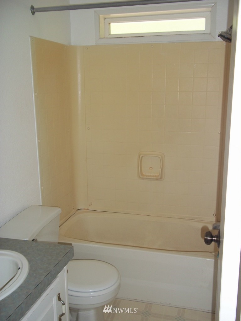 276 Hall Road Silverlake, WA 98645 - Photo 15 of 20 Gallery Image 15