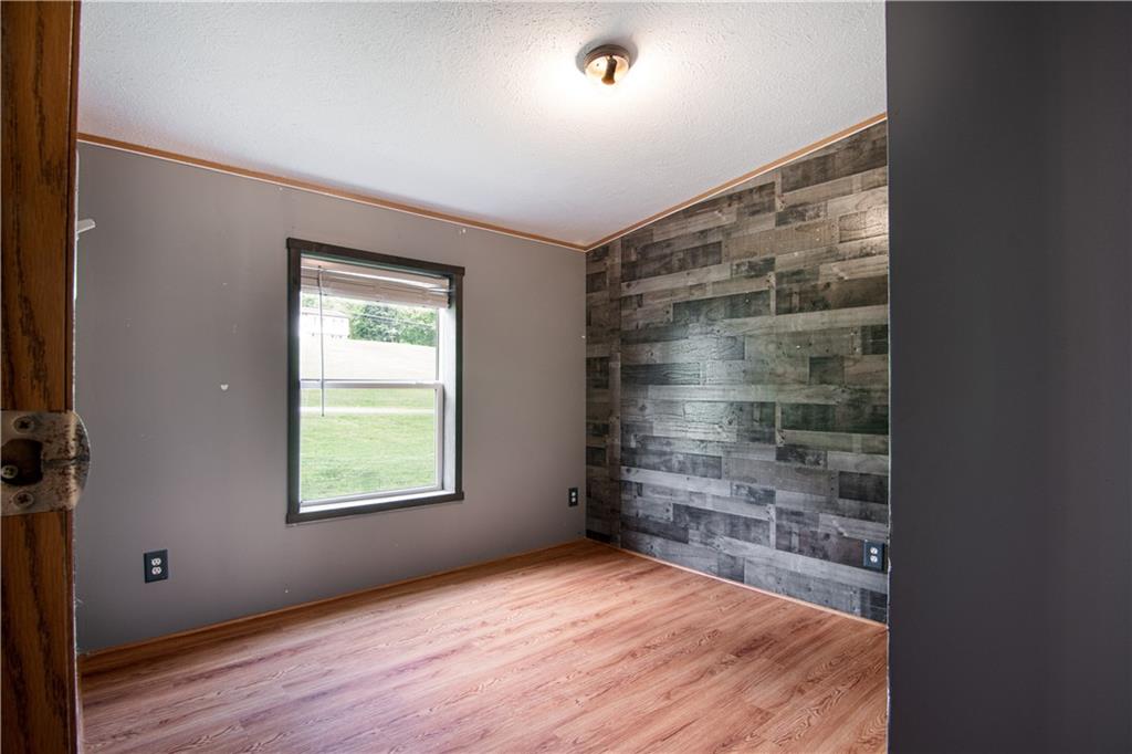 158 Stein Road Chicora, PA 16025 - Photo 7 of 21 Gallery Image 7
