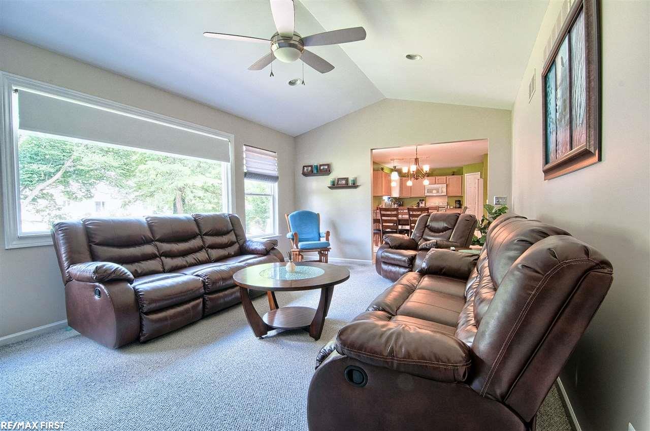 2409 Melvin Avenue Rochester Hills, MI 48307 - Photo 8 of 28