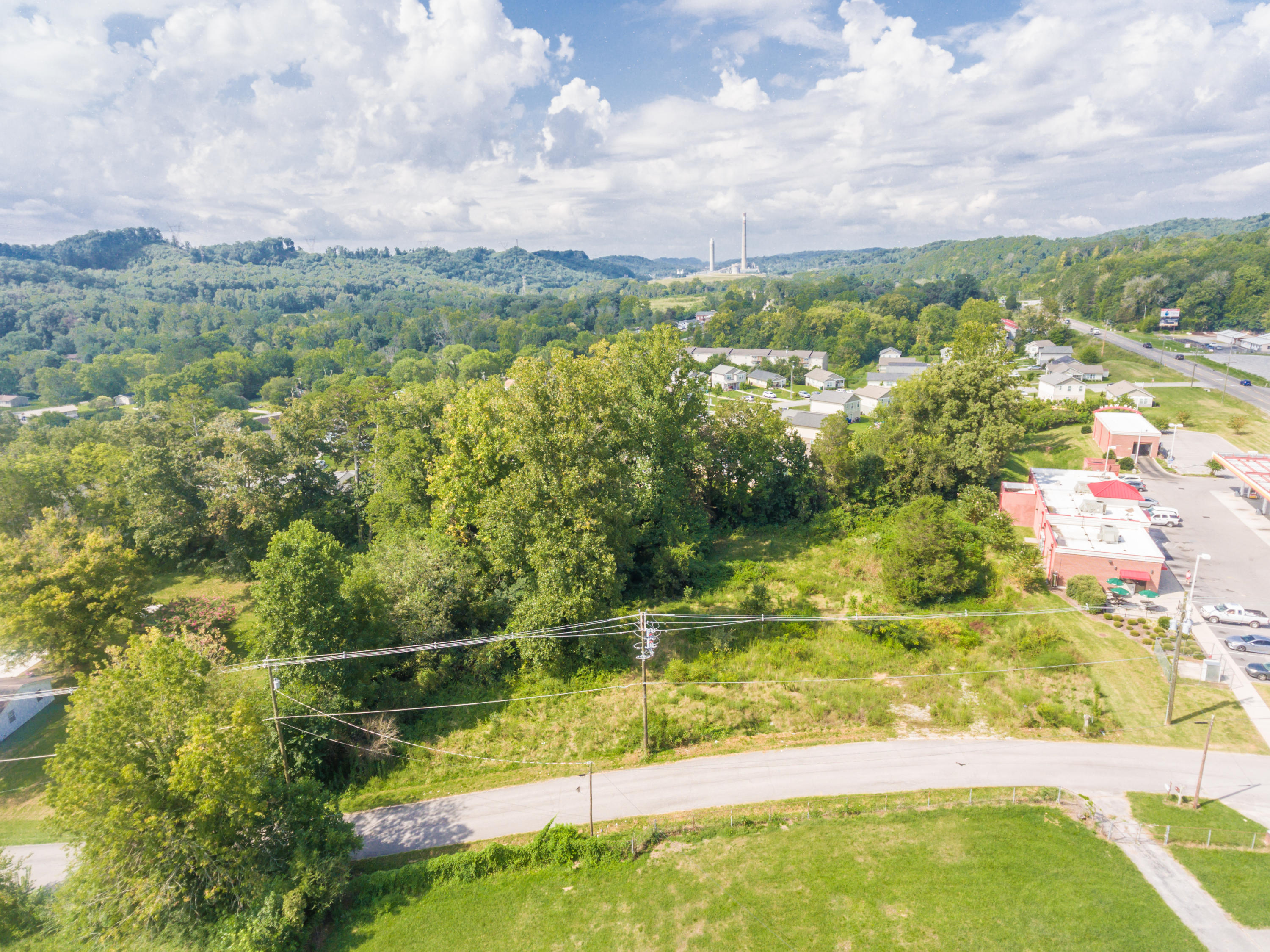 110 South Dogwood Road Powell, TN 37849 - Photo 6 of 6 110SDogwoodRd-12