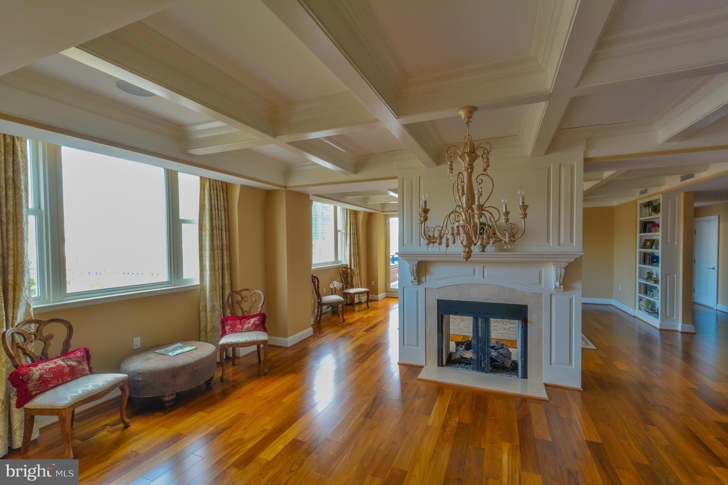 801 Key Highway, Unit P51 Baltimore, MD 21230 - Photo 13 of 56