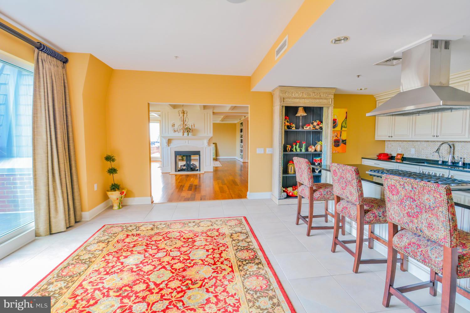 801 Key Highway, Unit P51 Baltimore, MD 21230 - Photo 23 of 56