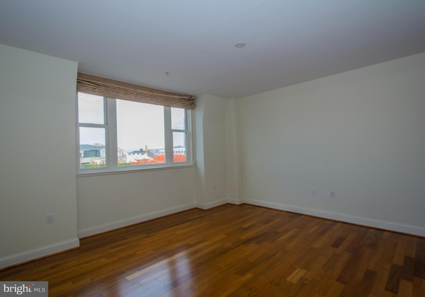 801 Key Highway, Unit P51 Baltimore, MD 21230 - Photo 46 of 56