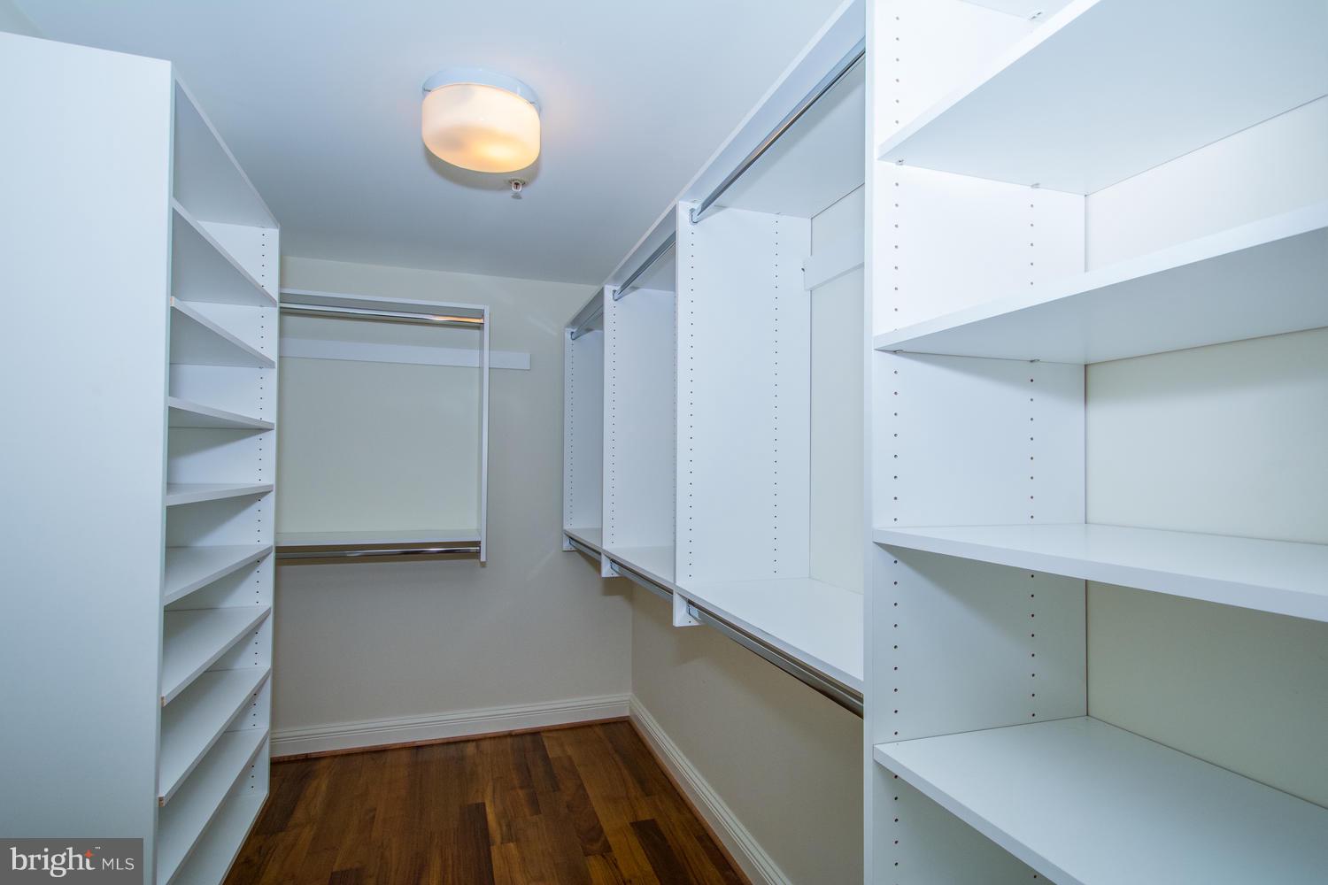 801 Key Highway, Unit P51 Baltimore, MD 21230 - Photo 47 of 56