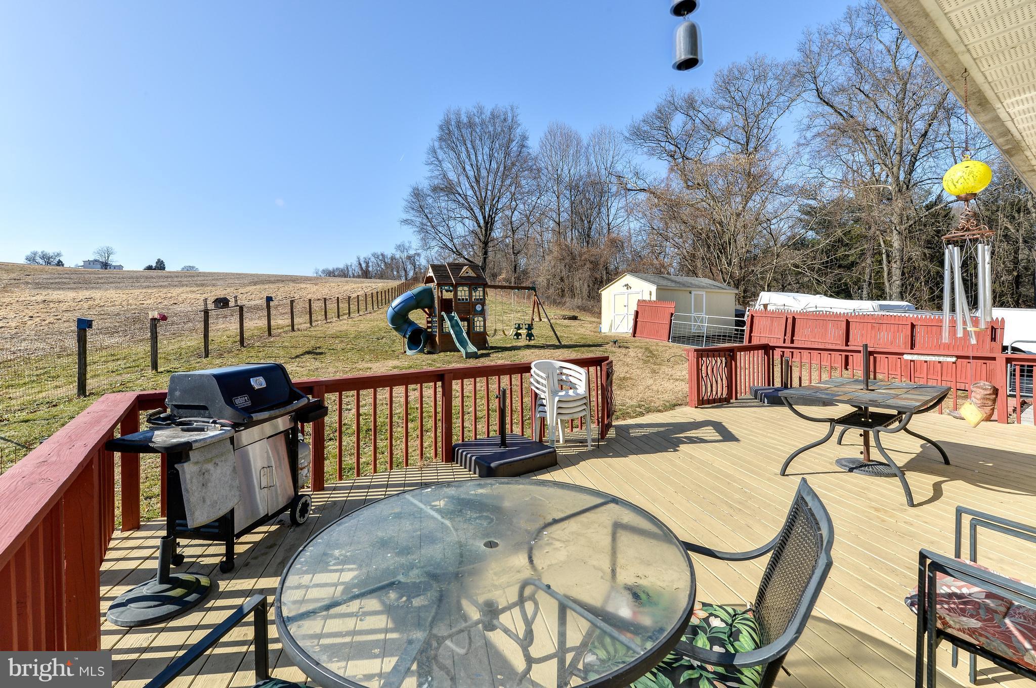 905 Kirk Road Elkton, MD 21921 - Photo 19 of 21 REAR DECK