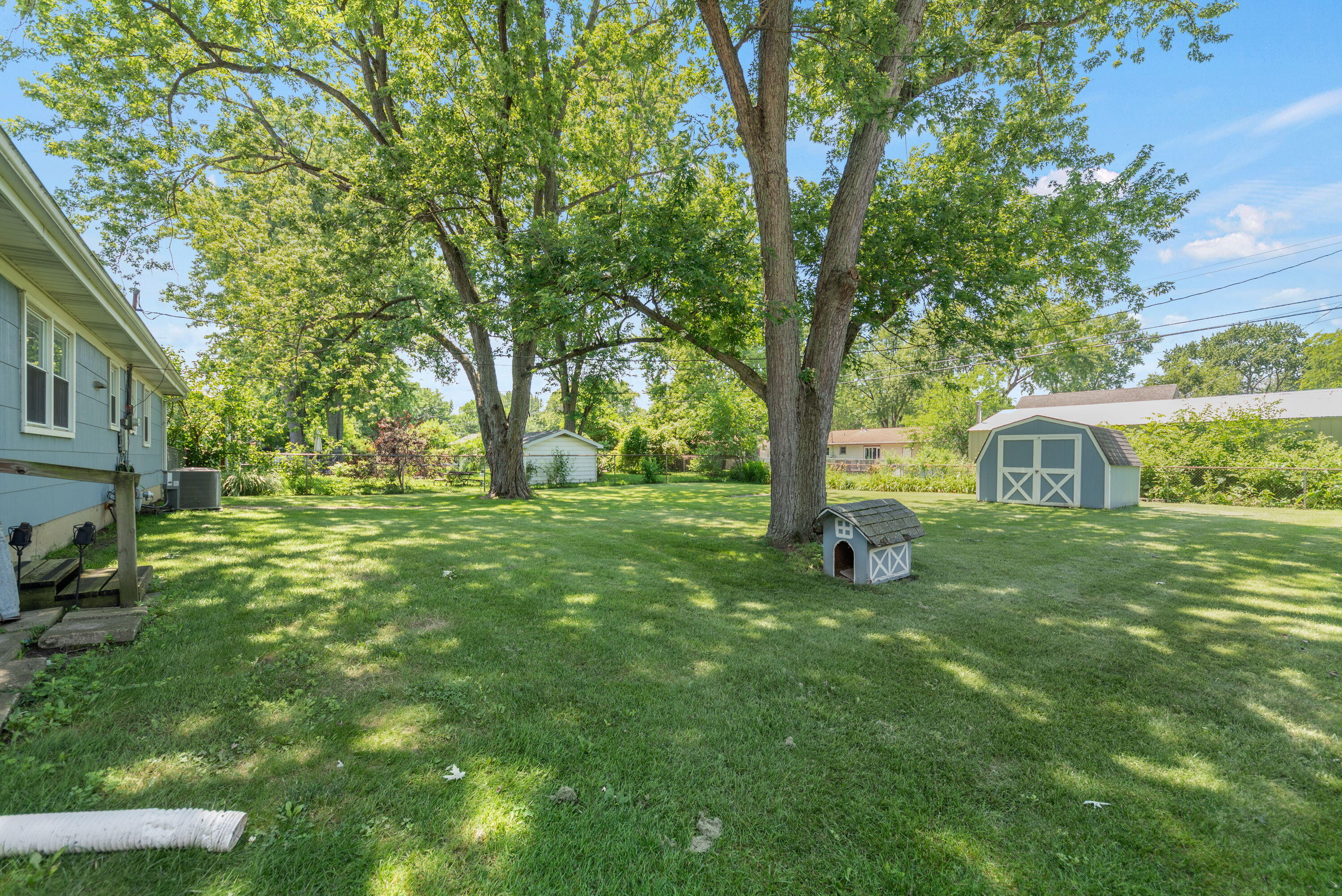 770 Fox River Road Valparaiso, IN 46385 - Photo 16 of 17 2996x2000