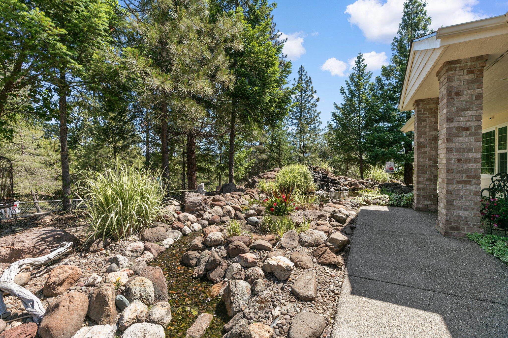 20547 Sawyer Road Shady Cove, OR 97539 - Photo 38 of 47 18-web-or-mls-WCIM0178