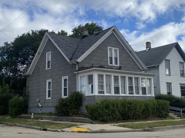 $150,000 | 1024 Hagerer Street, Racine, WI 53402