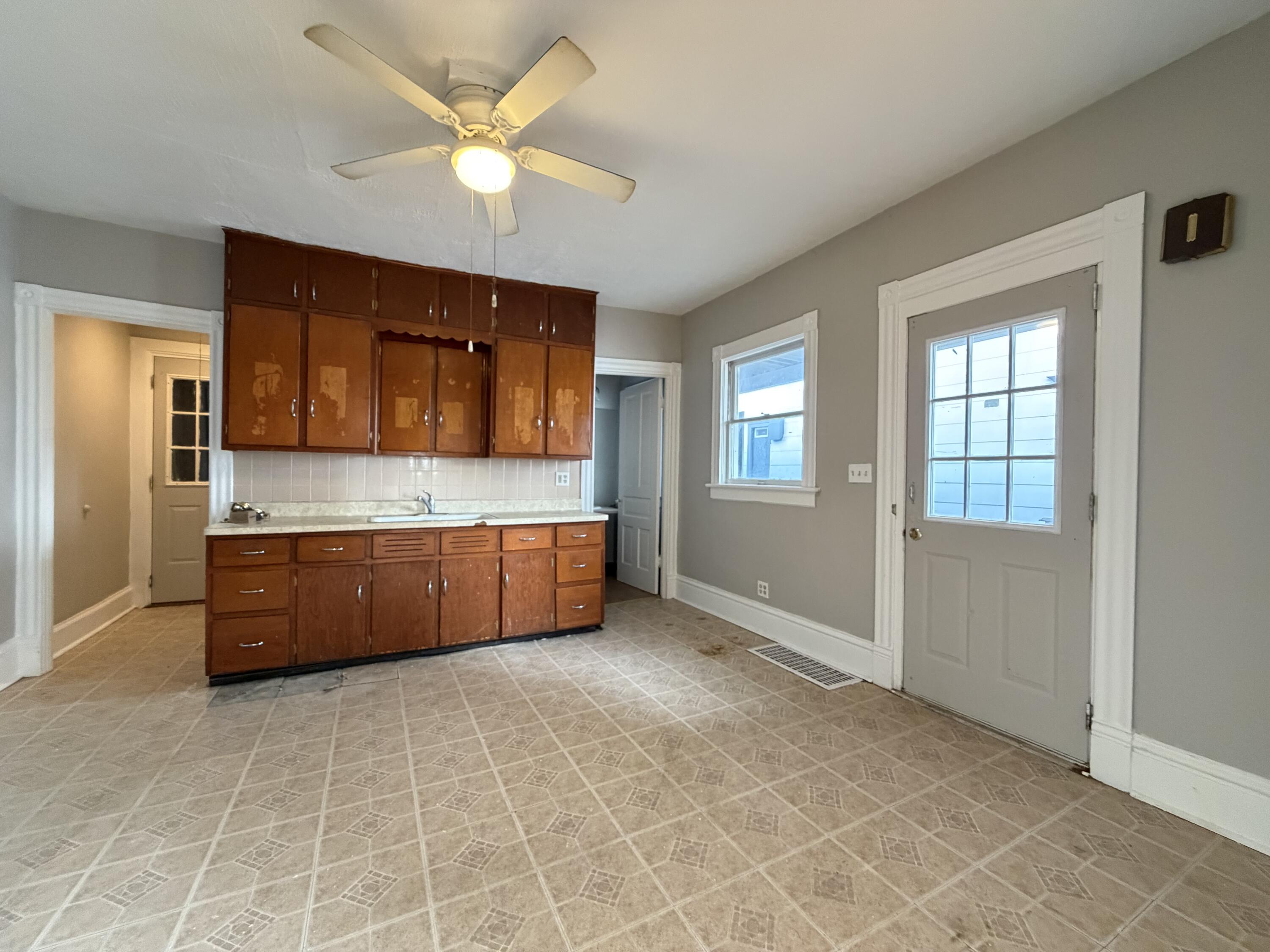 1024 Hagerer Street Racine, WI 53402 - Photo 9 of 17 U1 Kitchen