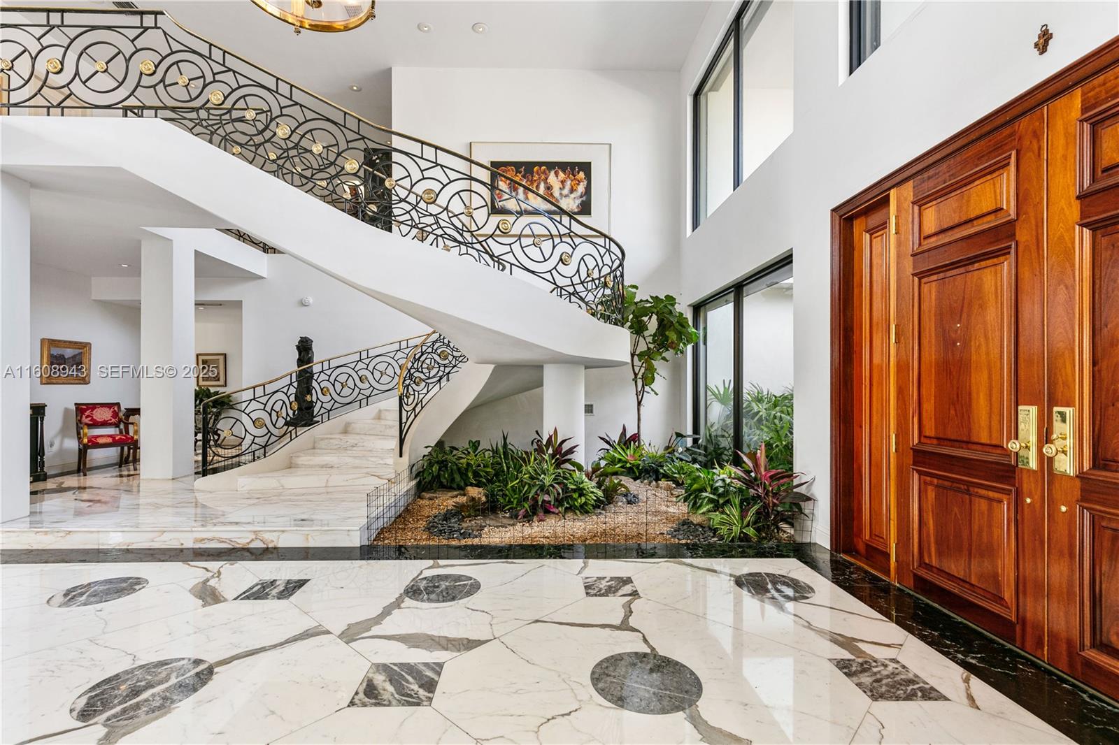 241 Cape Florida Drive Key Biscayne, FL 33149 - Photo 15 of 100