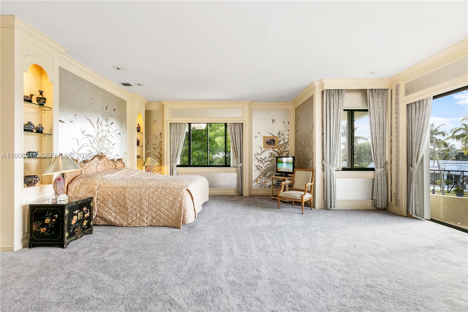 241 Cape Florida Drive Key Biscayne, FL 33149 - Photo 54 of 100 a bed room with a bed and a large window