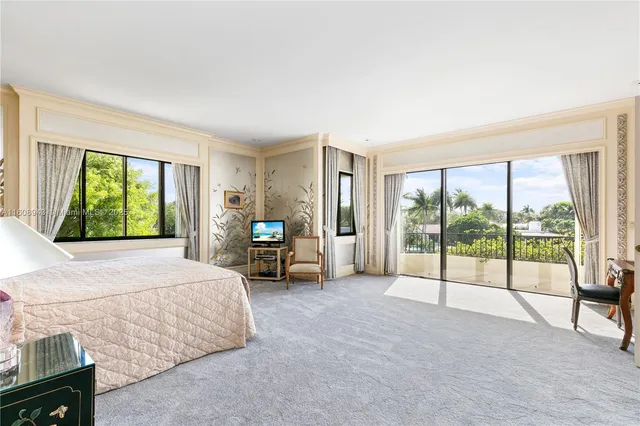 $29,900,000 | 241 Cape Florida Drive, Key Biscayne, FL 33149