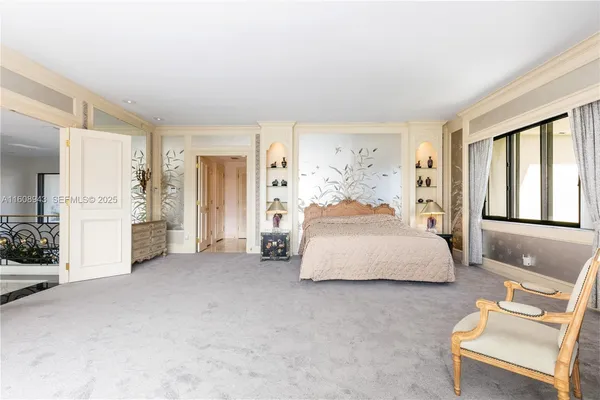 $29,900,000 | 241 Cape Florida Drive, Key Biscayne, FL 33149